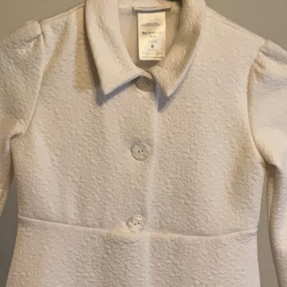 Bonnie Jean Classic White Kids Cape Coat - Picture 7 of 10